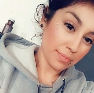 Meet your Posher, Erica